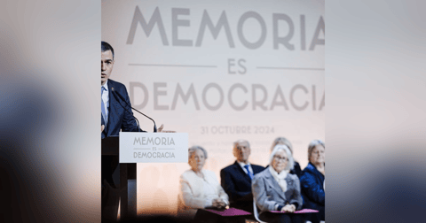 Resumen de prensa: Un Sánchez acorralado recurre a Franco por enésima vez Resumen de prensa: Un Sánchez acorralado recurre a Franco por enésima vez