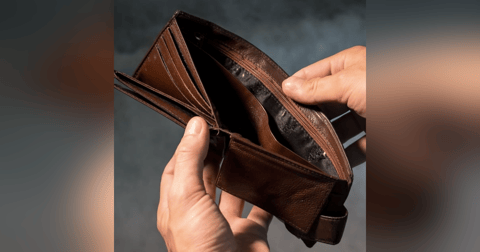 Las Noticias de La Mañana: El PSOE consigue la generación de españoles más empobrecida de las últimas décadas Las Noticias de La Mañana: El PSOE consigue la generación de españoles más empobrecida de las últimas décadas