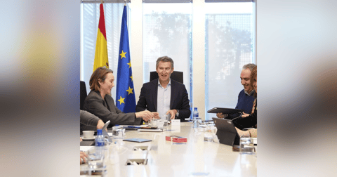 Federico a las 8: Feijóo hace balance mientras Sánchez esquía en Benasque Federico a las 8: Feijóo hace balance mientras Sánchez esquía en Benasque