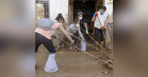 Qué me pasa, doctor: Las iniciativas de la Fundación ICOMEM por la DANA Qué me pasa, doctor: Las iniciativas de la Fundación ICOMEM por la DANA