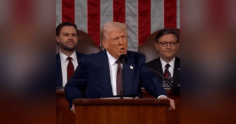 Los titulares de la prensa del día Los titulares de la prensa del día