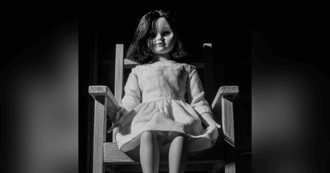 MUÑECA POSEÍDA Por Un DEMONIO Historias De Terror - REDE MUÑECA POSEÍDA Por Un DEMONIO Historias De Terror - REDE