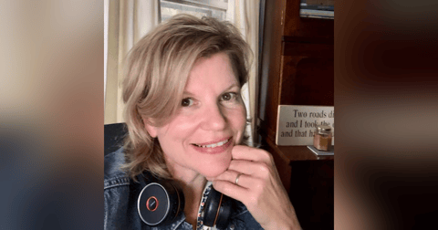 Donna Y. Ferris – Speaker / Expert on Navigating Change With Grace and Author Donna Y. Ferris – Speaker / Expert on Navigating Change With Grace and Author