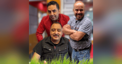 Regalando playeras de selección mexicana en Espacio Deportivo de la Tarde 23 de Noviembre 2022 Regalando playeras de selección mexicana en Espacio Deportivo de la Tarde 23 de Noviembre 2022