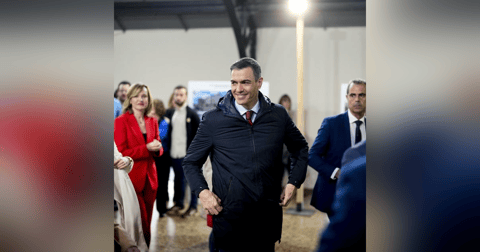 Resumen de prensa: Incluso 'El País' reconoce la parcialidad de la Ley Begoña para salvar al entorno de Sánchez Resumen de prensa: Incluso 'El País' reconoce la parcialidad de la Ley Begoña para salvar al entorno de Sánchez