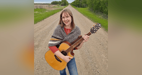 Album Review of "All the Moving Parts" Caroline Parke Album Review of "All the Moving Parts" Caroline Parke