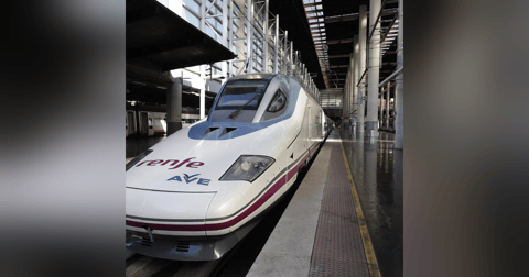 Las Noticias de La Mañana: Otra avería en el AVE deja a los pasajeros indignados mientras Oscar Puente guarda silencio Las Noticias de La Mañana: Otra avería en el AVE deja a los pasajeros indignados mientras Oscar Puente guarda silencio