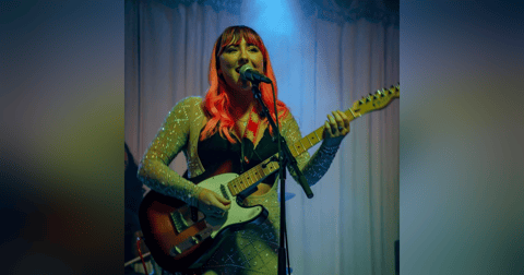 Virginia Louise Live from the Digital Bird's Nest Virginia Louise Live from the Digital Bird's Nest