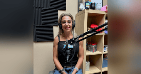 Ep.88 Feel The Fear, Do It Anyway (Orit Mann-Owner of Driftwood Dugout and Driftwood Axe House) Ep.88 Feel The Fear, Do It Anyway (Orit Mann-Owner of Driftwood Dugout and Driftwood Axe House)