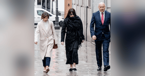 Las Noticias de La Mañana: El director de Tragsatec confirma que Jésica nunca acudió a trabajar Las Noticias de La Mañana: El director de Tragsatec confirma que Jésica nunca acudió a trabajar