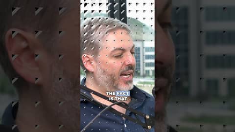 How Startups Beat Incumbents