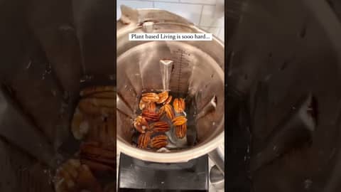 The Easiest Whole Food Plant Based Milk 🌱