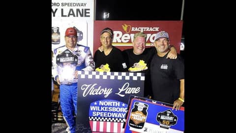 SMART MODIFIEDS from North Wilkesboro Speedway, "Leaning Right and Turning Left" Swapcast with He...