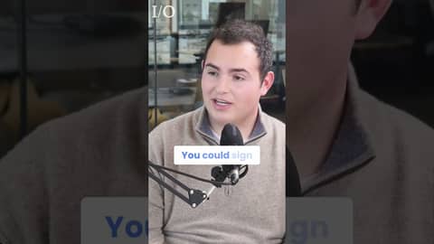 How This Founder Made $200,000 BEFORE He Built His Product #entrepreneur #podcast #startup How This Founder Made $200,000 BEFORE He Built His Product #entrepreneur #podcast #startup