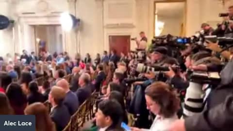 President Trump sign executive order to abolish the Department of Education