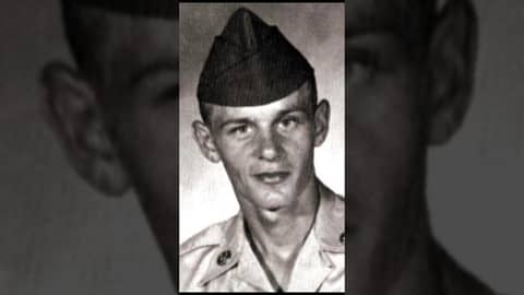 US Army SP4 Donnie Martin: Vietnam War Distinguished Service Cross Recipient #shorts #history US Army SP4 Donnie Martin: Vietnam War Distinguished Service Cross Recipient #shorts #history