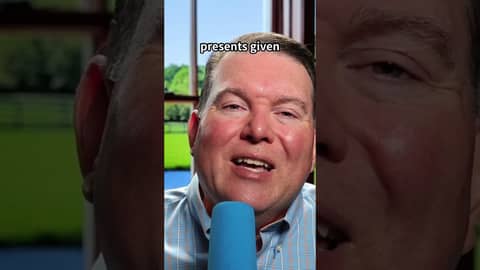 Why Small Gifts Matter More Than Expensive Ones!