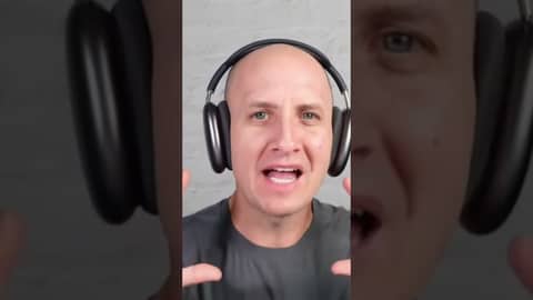 What Do People Think When They See You on Their Social Feeds?