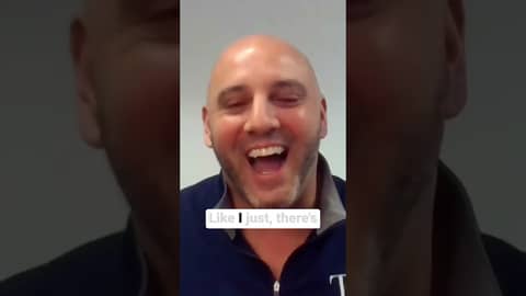 Why You Should Never Hire “Yes Men” 🚫