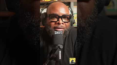 Helpdesk Communication Skills: Ace Customer Calls! #shorts