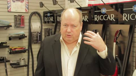 Asking For Referrals, Selling By Referral, Referral Prospecting,. & Getting Introductions