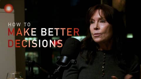 The Reason Smart People Make Wrong Decisions | Annie Duke The Reason Smart People Make Wrong Decisions | Annie Duke