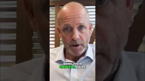 Why Buying a Franchise is a Smart Investment 🤔