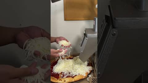 Costco Pizza @baciocheese6985  #pizza #pizzapie #piepizza #itspizzatime