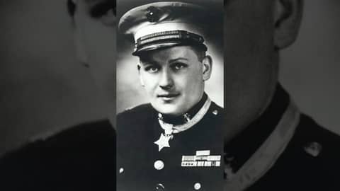 US Marine Corps Maj Everett Pope: WWII Medal of Honor Recipient US Marine Corps Maj Everett Pope: WWII Medal of Honor Recipient