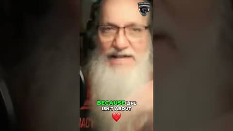 Fake Gurus vs Someone Who Actually Failed #shorts #authentic #entrepreneurship Fake Gurus vs Someone Who Actually Failed #shorts #authentic #entrepreneurship