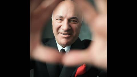 Episode 132-97% Of Wine, Champagne Status, Fruit Flies And Corks