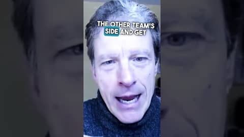 Lundy Bancroft STOLE the abuser’s playbook📕 to help women heal 💪🏼🥰 #lundybancroft #healing