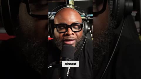 IT Helpdesk: Ace Customer Service & Communication Skills