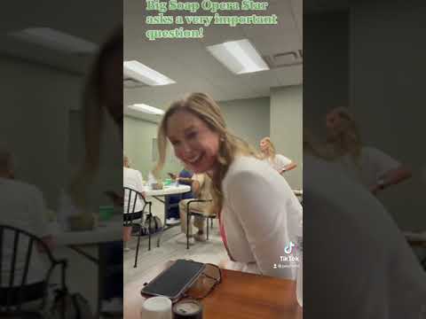 Big Soap Opera Star, Jennifer Gareis (Bold & The Beautiful) Behind The Scenes on New Sitcom! #Shorts