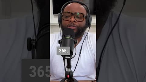 How Knowledge Databases Help Solve Tech Issues