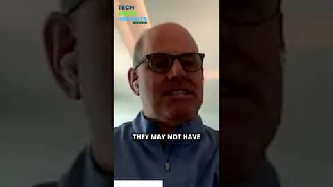 E159 - Best Practices for Sales in Startups featuring Peter Bell