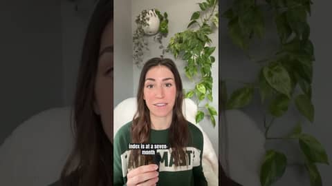 Why Advertisers Should Track Consumer Spending Behaviors