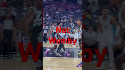 Dominick Barlow is not #victorwembanyama. But he’s nice too. #summerleague