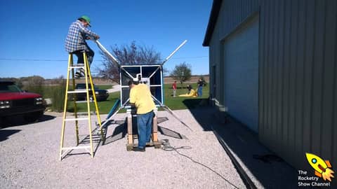 [The Rocketry Show] – Episode #7 Ride the throne!