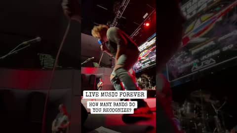 #livemusic forever! It doesn’t get any better than live music. #onstage #punkshow #rockshow #livemusic forever! It doesn’t get any better than live music. #onstage #punkshow #rockshow