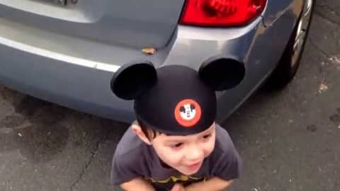 Gavin sings the Vikings Theme his way!