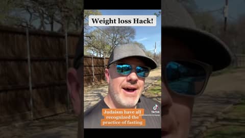 Want an easy cheap weight loss hack?!? #healthylifestyle #intermittentfasting #weightloss