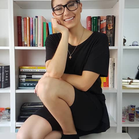 Episode 82 - Habits, Habit Creation and "Recovery" (whatever that means to you) with Ella Sofia