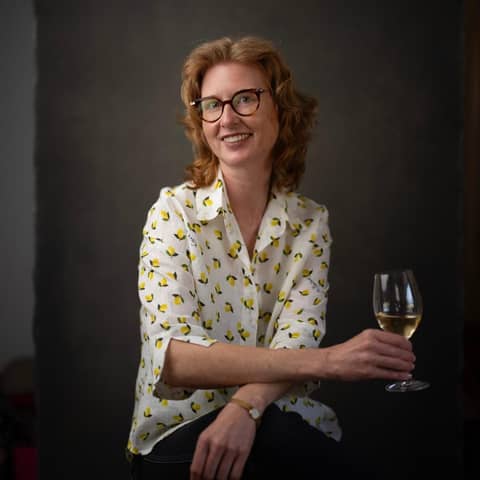 Jennifer Simonson Wine And Book Pairing Interview