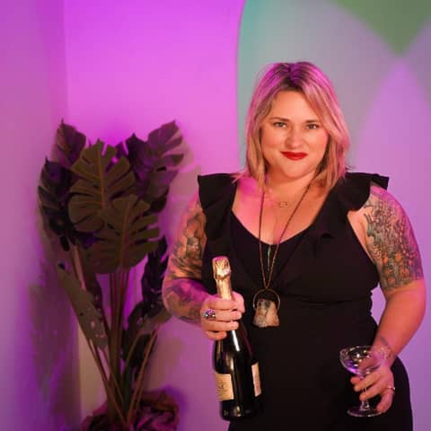 Vino Therapy With Kelly Lewis