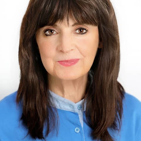 Bracha Goetz - Crafting Inspiring Stories For Children