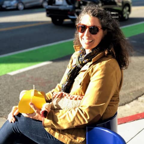 Not "That" Amy Coons