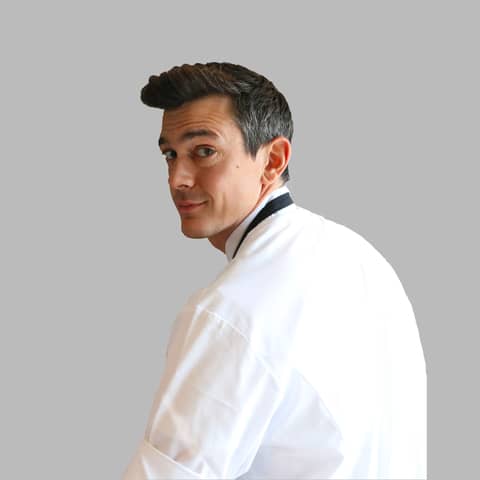 Mike Shand- Elite Private Chef, Nutritionist, and Restaurant Owner Mike Shand- Elite Private Chef, Nutritionist, and Restaurant Owner