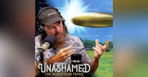Ep 1333 | Jase Picks a Fight With UFO Believers & the Internet’s Alien Obsession Ep 1333 | Jase Picks a Fight With UFO Believers & the Internet’s Alien Obsession