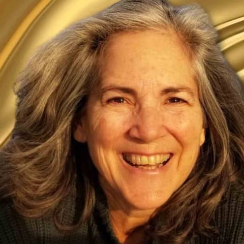 599 | How to Secure Your Future! - Interview - Jennifer Silva Redmond (With CoHost Mitch Parfitt)